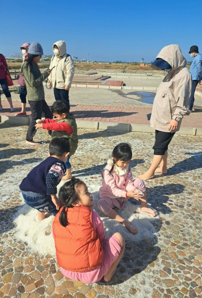 從鹽田到餐桌:嘉義洲南鹽場帶你走進鹽的故鄉 6 6 10 693x1024 1