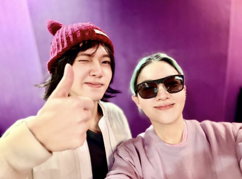 不是致敬是對頻!范曉萱彈琴開空間 持修即興玩〈氧氣〉世代聲音撞一起 10 %E4%B8%8B%E5%8D%88656 2025 12 17%E7%9A%84%E5%BD%B1%E5%83%8F 1 1024x757 1