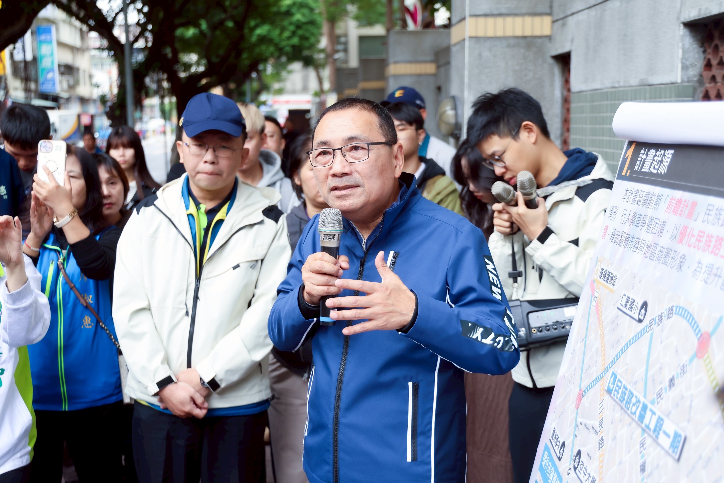 %E8%98%86%E6%B4%B2%E5%8D%80%E6%B0%91%E6%97%8F%E8%B7%AF%E4%BA%BA%E8%A1%8C%E9%81%93%E6%95%B4%E9%AB%94%E6%94%B9%E5%96%84%E8%A8%88%E7%95%AB%E7%AC%AC%E4%B8%89%E6%9C%9F%E5%8D%B3%E5%B0%87%E5%AE%8C%E5%B7%A5%E6%96%B0%E5%8C%97%E5%B8%82%E9%95%B7%E4%BE%AF%E5%8F%8B%E5%AE%9C%E5%89%8D%E5%BE%80%E8%A6%96%E5%AF%9F%E6%99%82%E8%A1%A8%E7%A4%BA%E6%AD%A4%E6%AC%A1%E6%94%B9%E5%96%84%E5%B7%A5%E7%A8%8B%E5%8C%85%E6%8B%AC%E6%AD%A5%E9%81%93%E6%8B%93%E5%AF%AC%E9%8B%AA%E9%9D%A2%E6%9B%B4%E6%96%B0%E7%84%A1%E9%9A%9C%E7%A4%99%E8%A8%AD%E6%96%BD%E6%94%B9%E5%96%84