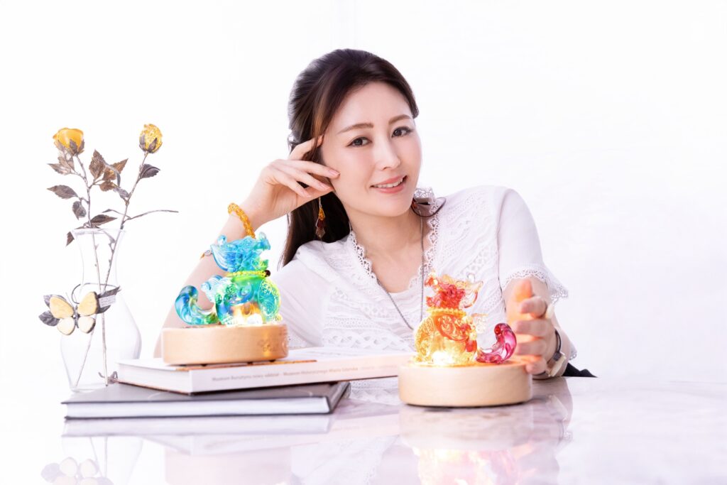 佐藤麻衣神級藏品被封高級隱藏收藏家 收藏品亮相「黃金、貔貅」 4 S 232079370 1024x683 1