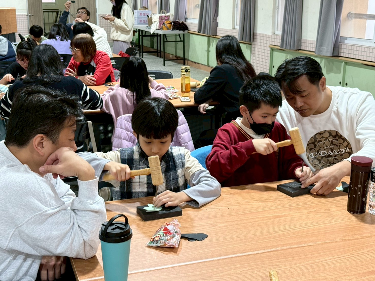 LINE ALBUM 1141221%E9%95%B7%E6%A8%82%E5%9C%8B%E5%B0%8F%E9%9E%8B%E4%BD%9C 251221 9