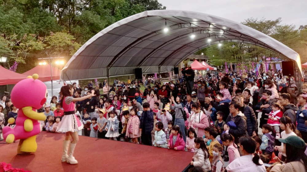 03%E8%87%AA%E4%BE%86%E6%B0%B4%E5%9C%92%E5%8D%80%E8%81%96%E8%AA%95%E9%9F%B3%E6%A8%82%E6%9C%83