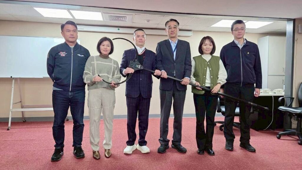 強化捷運車站維安!市政顧問陳啟宏贈北捷新型防爆叉 20 IMG 5584 1024x577 1