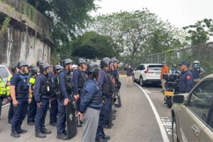 年關近在眼前 新店警強化防搶演練 守護金融機構安全 8 MEITU 20260128 222026761 300x200 1