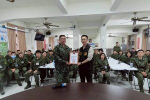 春節將近 防詐要緊 基警前進八堵營區宣導反詐騙 50 MEITU 20260130 123830515 300x200 1