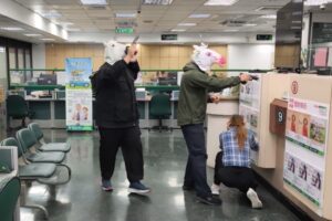 馬年大盜 馬腳 露餡 中正第一分局以第一視角防搶演練震撼登場 28 MEITU 20260131 102322239 300x200 1