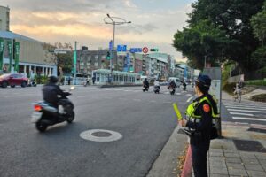 文山二警全力守護春節路網 4大熱點加強疏導 伴您平安返鄉迎新年 31 MEITU 20260211 090910915 300x200 1