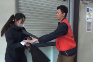 劫匪現蹤北車郵局 鐵警獲報攔截圍捕 5 MEITU 20260211 133923519 300x200 1