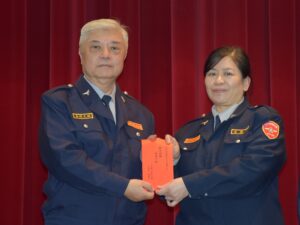 加強重要節日安全維護工作啟動 中正二義警 民防大隊鬥陣來守護北市治安 6 MEITU 20260212 085418697 300x225 1
