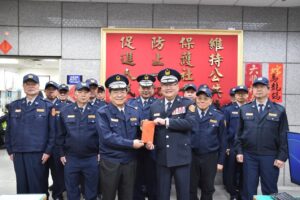 春節治安維護民力不缺席 臺北市義警大隊長溫馨慰勉 16 1770859527303 300x200 1