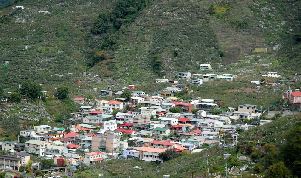 01%E8%87%BA%E4%B8%AD%E5%B8%82%E5%92%8C%E5%B9%B3%E5%8D%80%E5%85%AC%E6%89%80%E6%8E%A8%E5%87%BA%E8%A1%8C%E9%8A%B7%E5%AE%A3%E5%82%B3%E5%BD%B1%E7%89%87 1