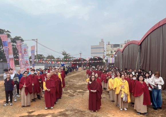 《圖說》為期兩天的法會吸引了來自台灣、香港、泰國、馬來西亞、新加坡、日本、美國及澳洲等海內外逾千人次善信共襄盛舉。〈主辦單位提供〉
