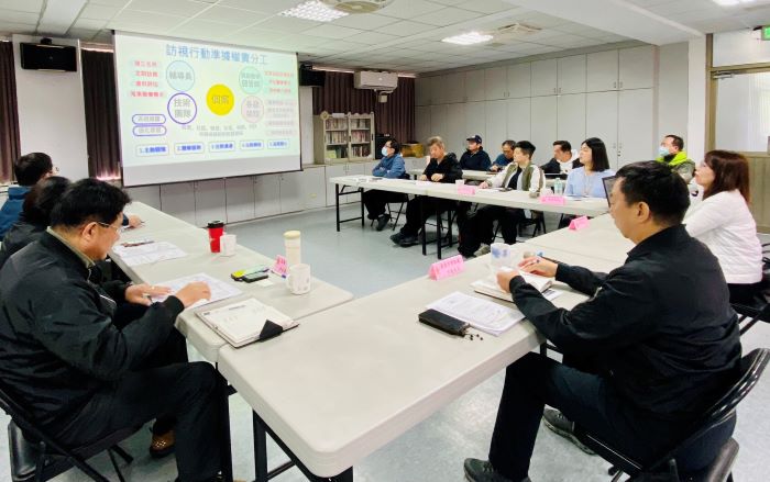 《圖說》基隆榮服處服務團隊及臺北榮總團隊就安心御老系統，及榮民眷照護服務進行深入交流，期望建構更完善的照護網絡。〈基隆榮服處提供〉
