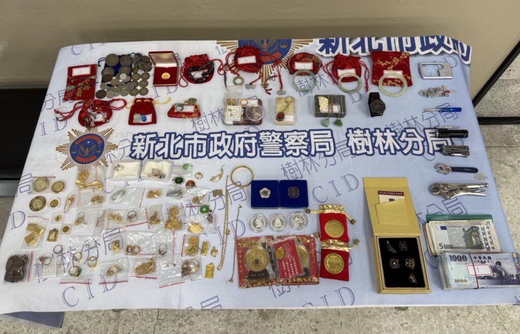 迅速偵破住宅竊盜案 樹林警鎖定犯嫌逮捕送辦 3 S 86482949 1024x658 1