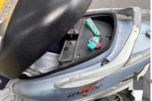 山區苦無機車行與鎖匠 民眾鑰匙反鎖受困 士林警化身及時雨暖心解圍 4 MEITU 20260322 144826750 300x200 1