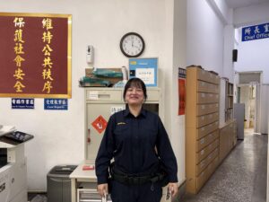 小小警察上線 內湖警讓幼兒學童認識警察 4 %E4%B8%80 128 300x225 1