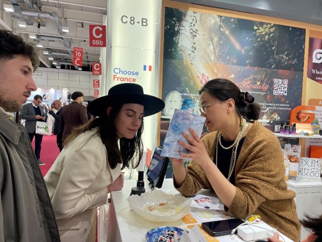 %E5%B1%95%E5%A0%B4%E5%9C%962