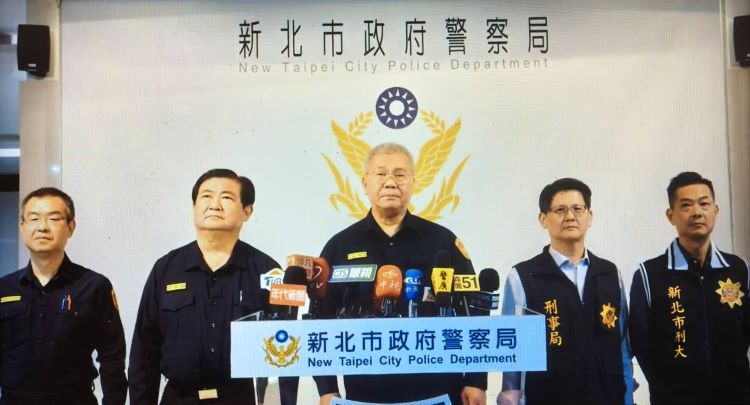 《圖說》新北市警局長方仰寧下午於記者會表示，李乾龍座車疑遭安裝追蹤器一案，將秉持行政中立與依法辦案原則，毋枉毋縱，全力釐清真相。〈新北市警局提供〉