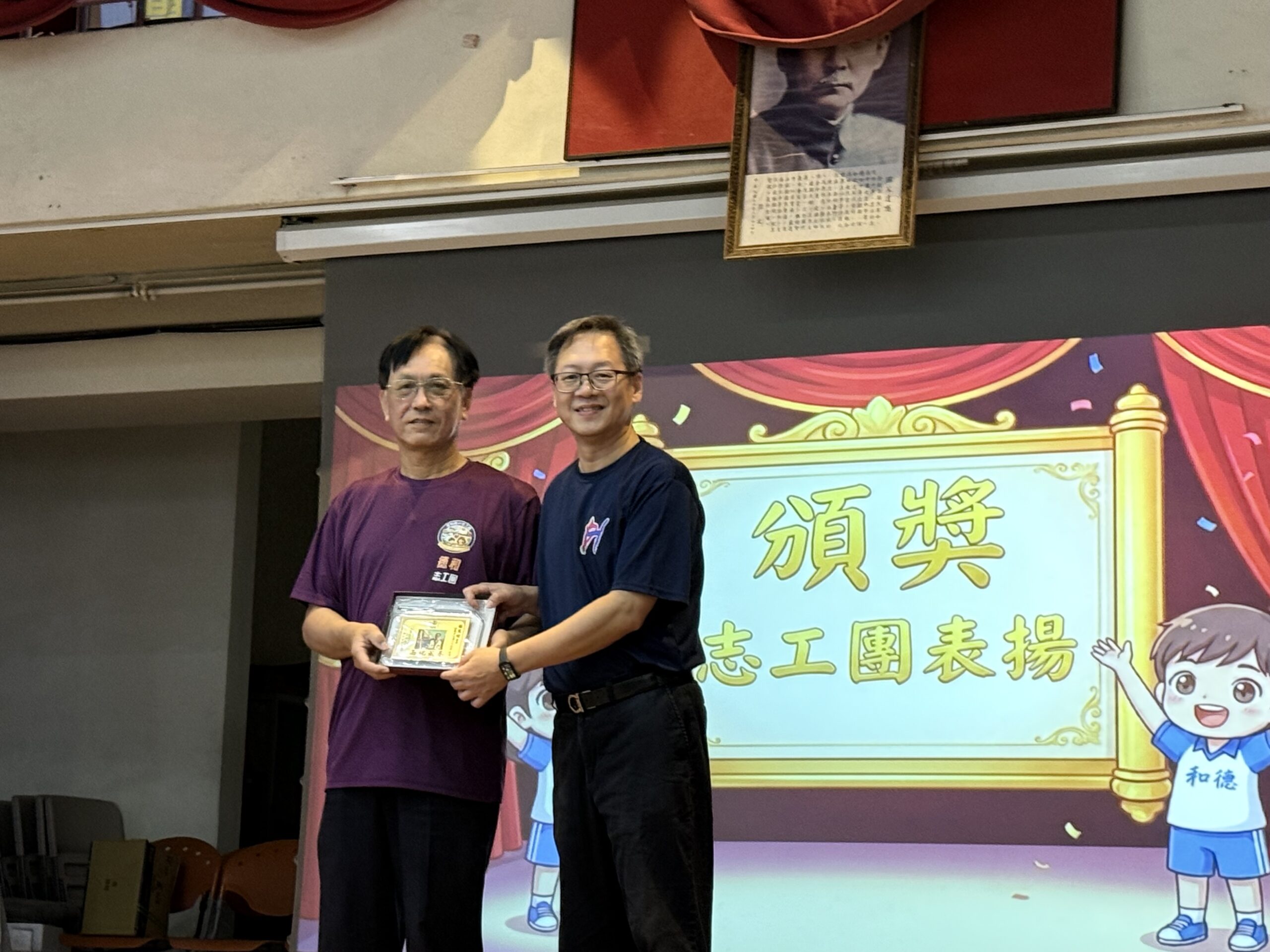 029FA21B 6FF0 4E4F BB16 FC0648D75D44 scaled