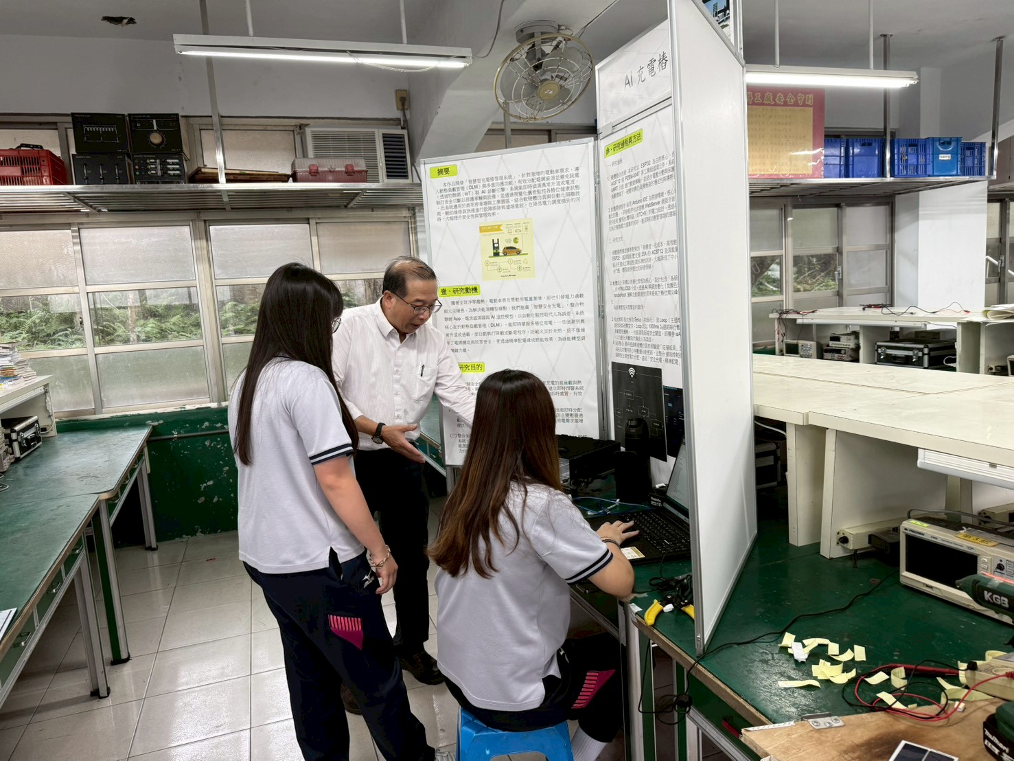 LINE ALBUM 1150320%E9%9B%BB%E6%A9%9F%E7%A7%91%E7%B4%80%E9%8C%84%E7%85%A7%E7%89%87 260428 1