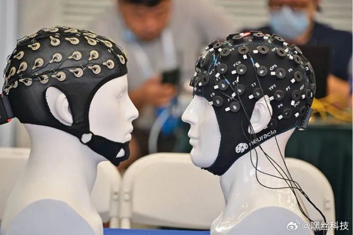  2026年腦機接口科技，大陸明確規劃為培育發展的六大未來產業之一。圖/取自嘿絲科技微博