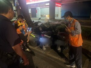 新和里守望相助隊透過警政服務APP查詢 協助警方查獲失竊機車 發揮警民合作精神 5 %E4%BA%8C 16 300x225 1