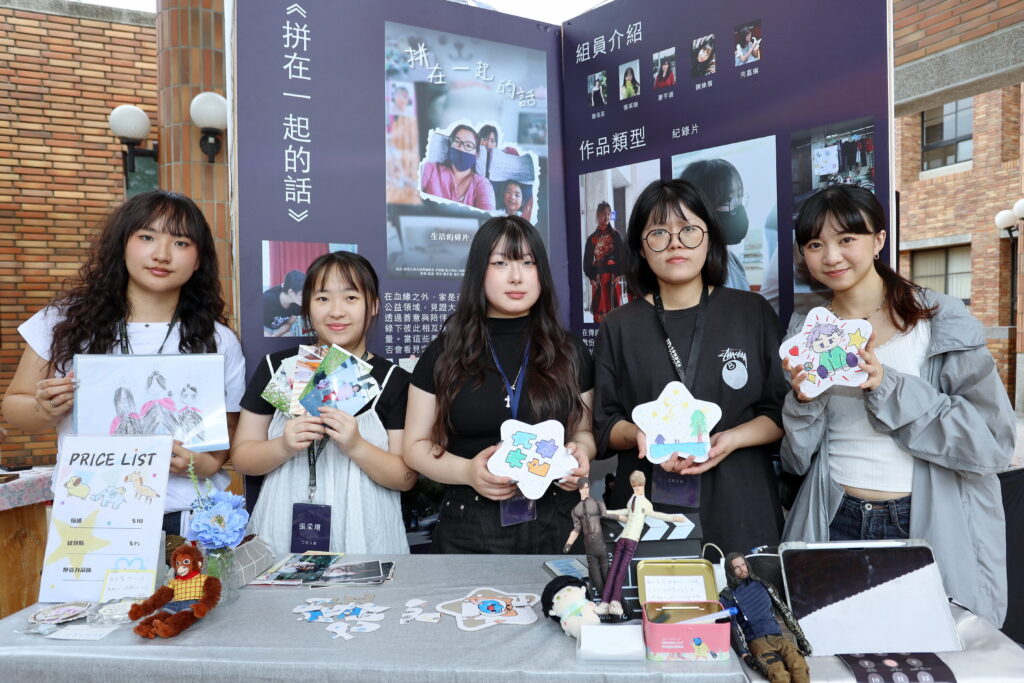 靜宜大傳系畢展《青春18LIGHT》 21組作品展現專業實力獲肯定 22 1%E9%9D%9C%E5%AE%9C%E5%A4%A7%E5%82%B3CKM 4705 1024x683 1