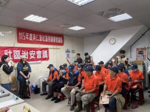 基警前往英仁社區勤宣導 強化里鄰社區安全防護網 7 %E4%BA%8C 22 300x225 1
