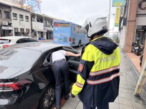 基警強化巡守勤務 護鈔安全全面提升 6 1778838313369 300x225 1