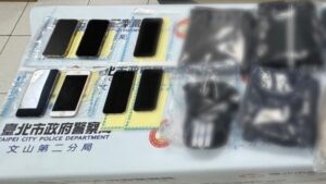 文山二警偵破暴力討債強盜案 5嫌強取手機抵債全數落網 8 MEITU 20260523 083638135 300x169 1