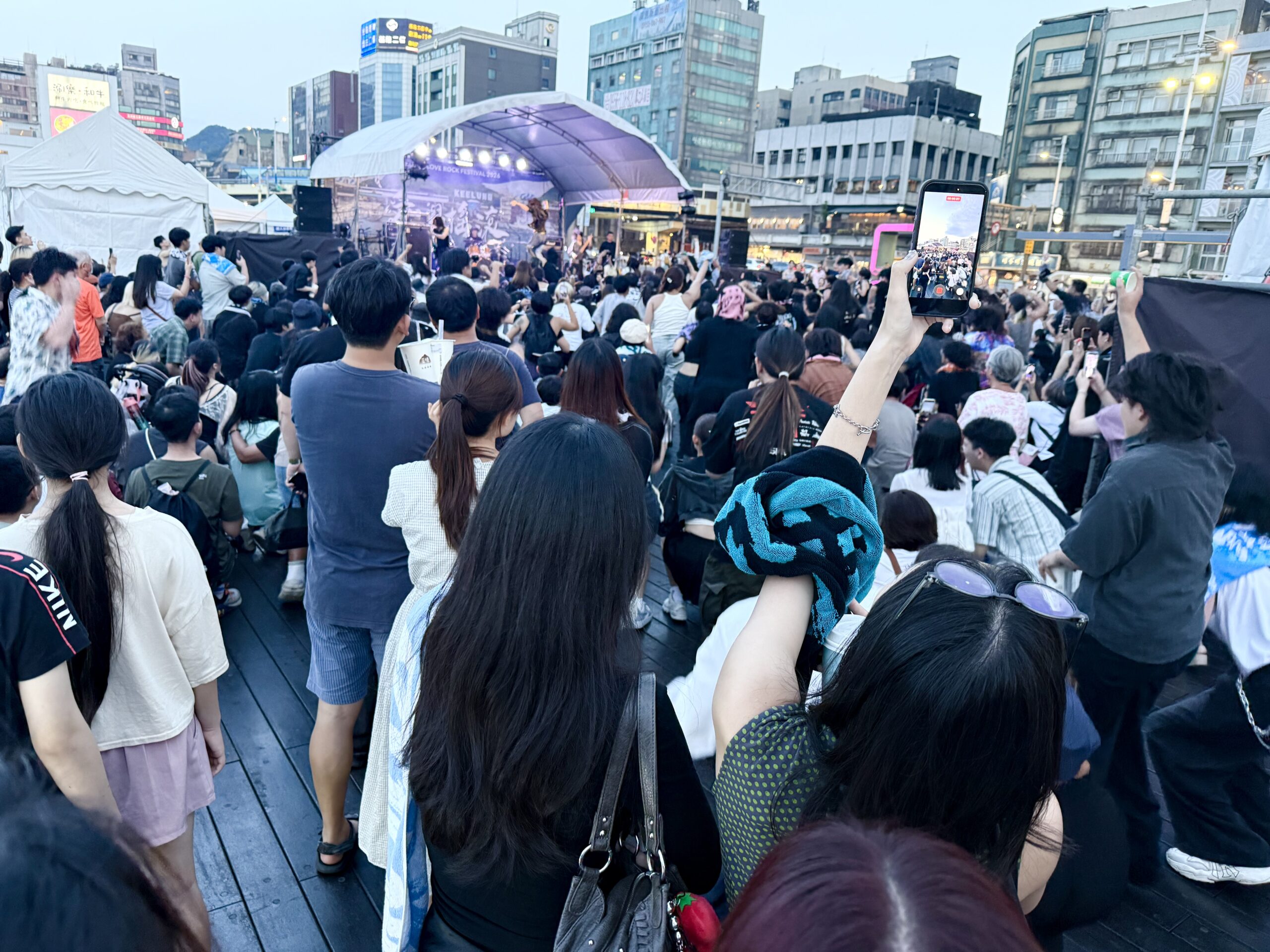 年輕人挺年輕人就在海洋廣場「愛嶼搖滾青創市集」 8 8E1209EC CD0E 4200 AD03 EA7AAD0CB152 scaled