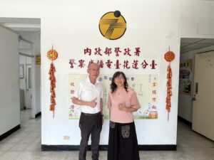 花警副分局長警廣專訪 強化聽眾防詐與交通安全觀念 3 1779854671905 300x225 1
