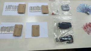 花蓮縣長徐榛蔚 副縣長顏新章即時嘉勉查獲重大毒品案有功員警 強化打詐 掃毒 防制毒駕 守護縣民生命財產安全 8 MEITU 20260527 161005740 300x169 1